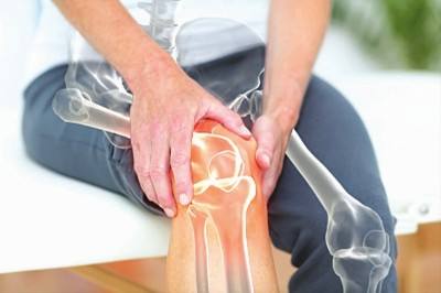 膝关节肿胀疼痛怎么回事?